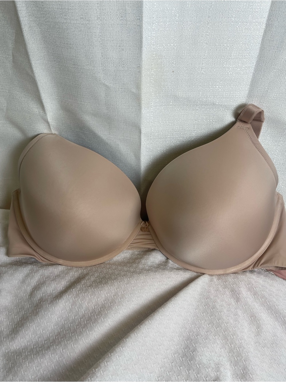Torrid Nude Bra size 50DD